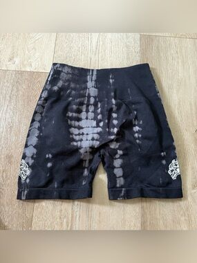 Darc Sport wolves forever seamless everson shorts size small
